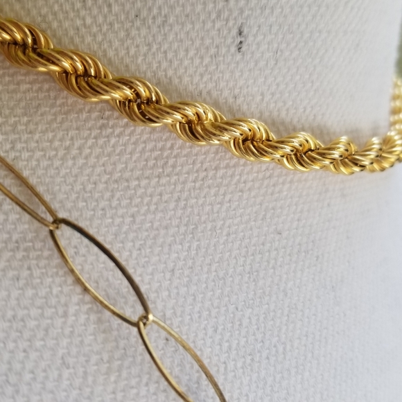 Les Bernard gold chain - Picture 4 of 12